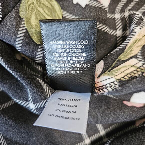 Torrid Harper Tank Top Plus Size 2 Size 18/20 Sleeveless Blouse Floral Plaid 2X - Picture 13 of 14